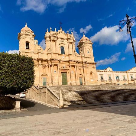 Casa Rurale Noto Antica Appartement Buitenkant foto