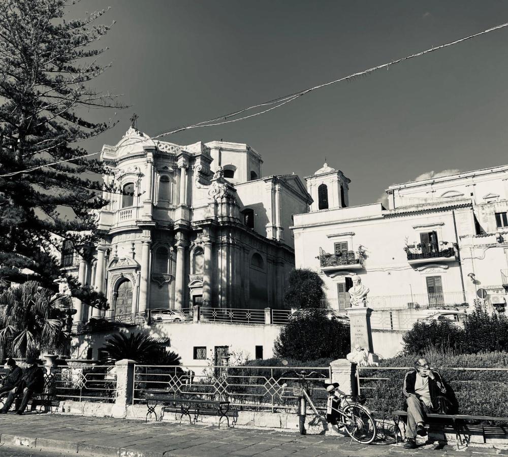 Casa Rurale Noto Antica Appartement Buitenkant foto